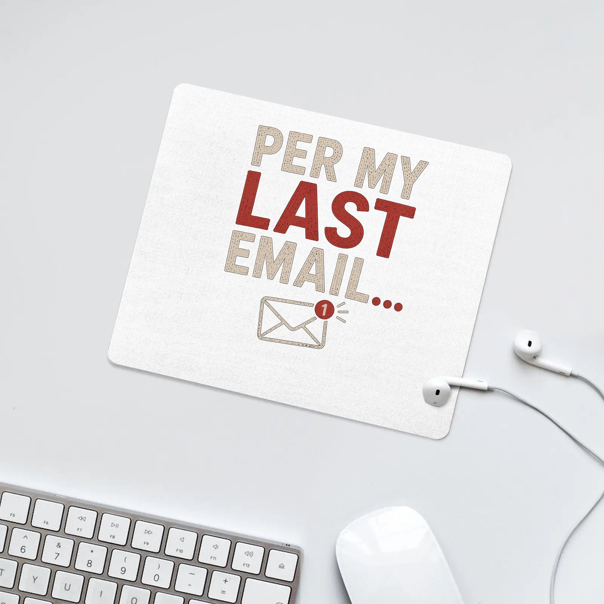 Brand Funny Office Meme Iron A - Desk Corner Mat avaliação e preço